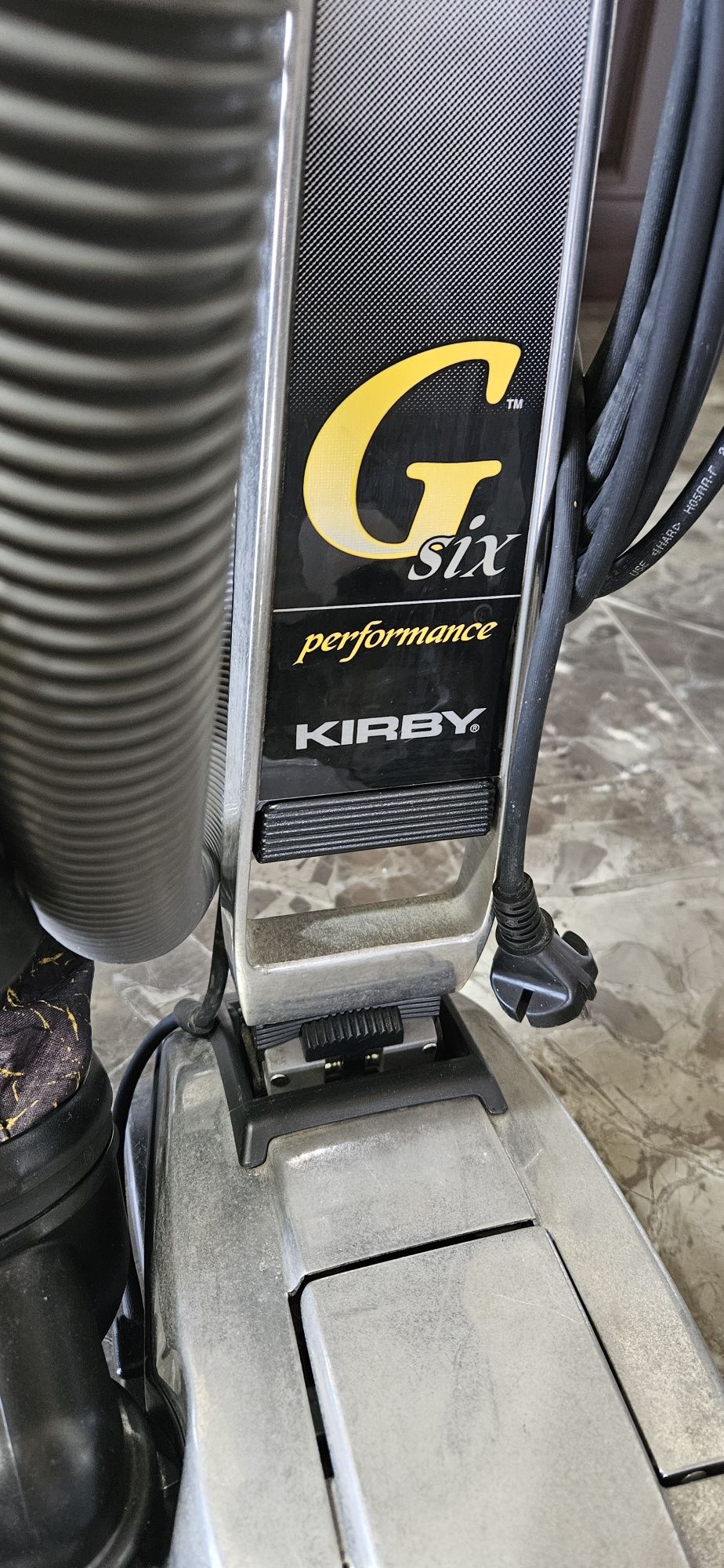Aspirator Kirby G six Performance cu accesorii