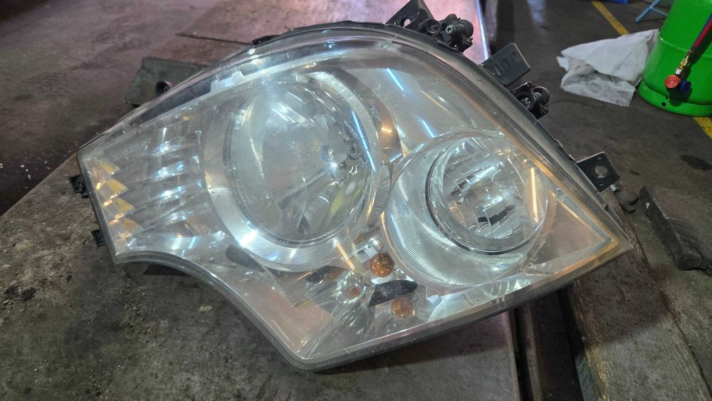 Far Stanga Dreapta Mercedes Actros Mp4