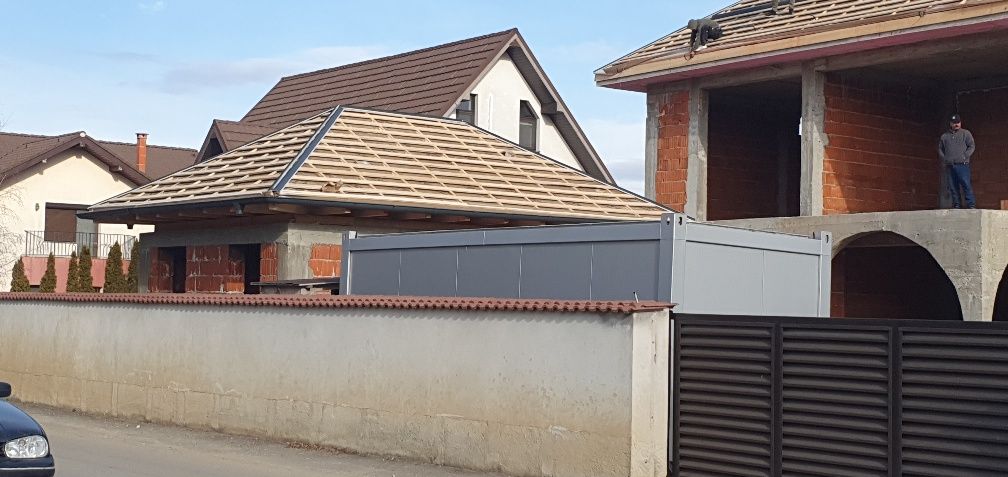 Firma autorizata Executăm următoarele :
Acoperișuri și Mansardari sist
