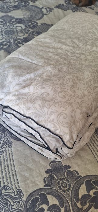 Одеяло пуховое 150×200