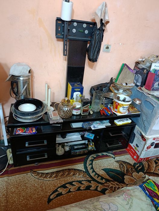 Телевизор Сотилади