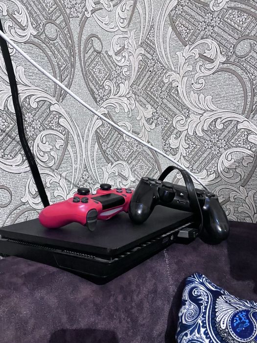 Плейстейшон 4 про