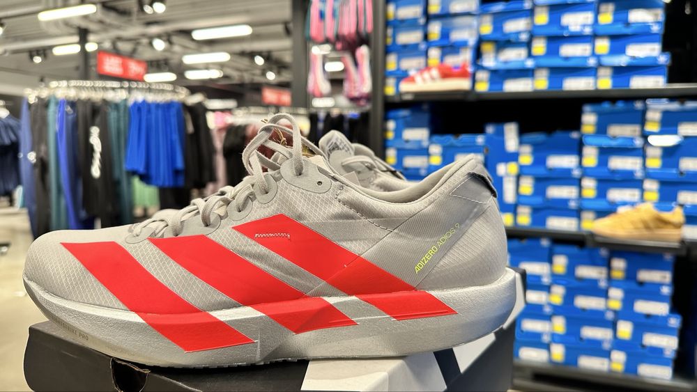 Adidas Adizero Adios 9 M originali la cutie ( 45.1/3 , 46 si 47.1/3 )