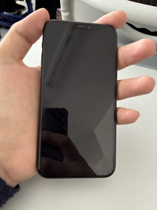 Продам Айфон 11 про