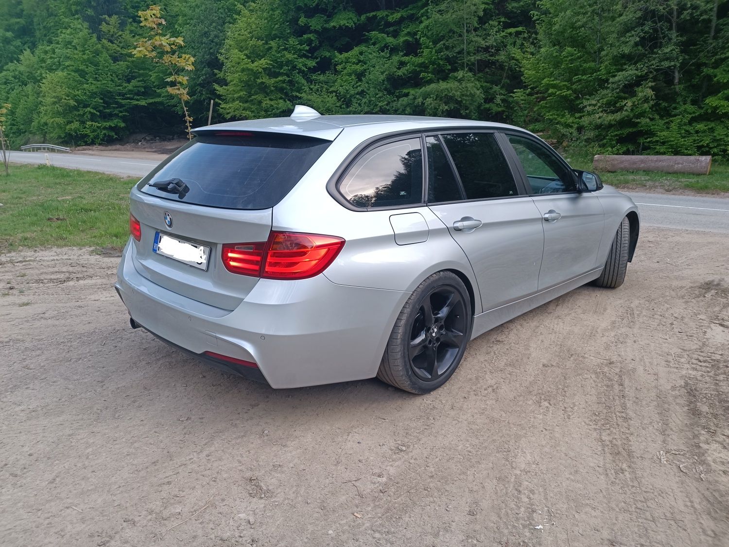 Bmw F31 318d/2013