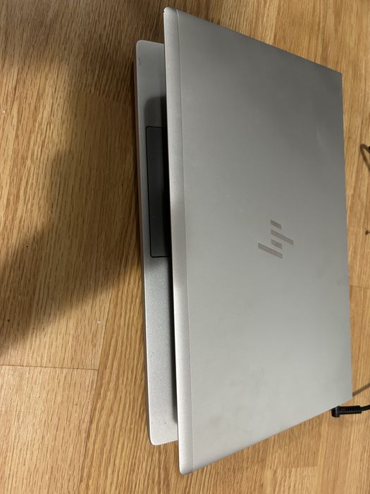 HP Elitebook 650 g10