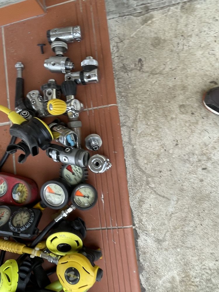Accesorii scufundari ( Scuba )