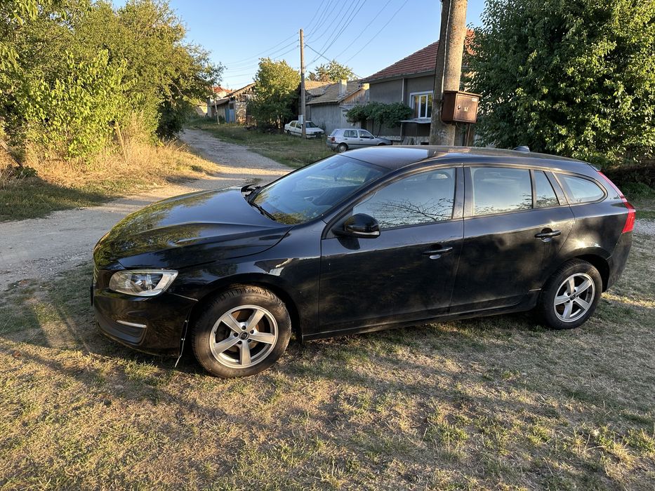 Volvo V60 D3 2.0 136 НА ЧАСТИ