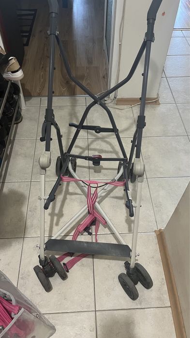 Лятна количка Maclaren