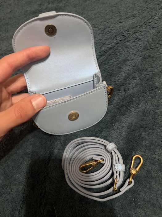 Малка дамска чанта