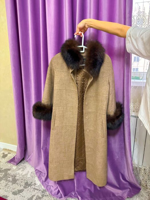 Пальто осень-зима в отличном состоянии