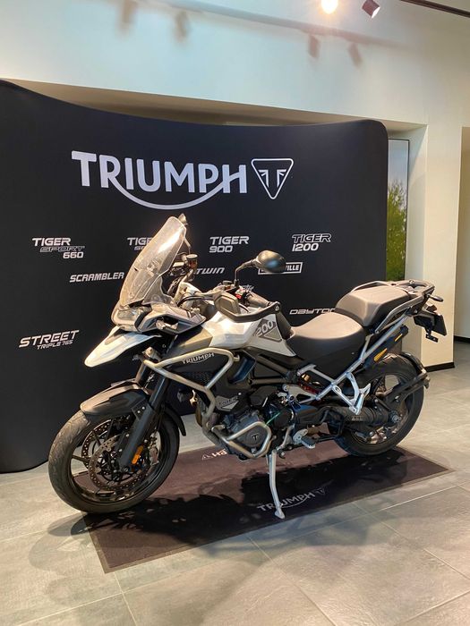 Motocicleta Triumph Tiger 1200 GT Pro 2024 Second | Rate