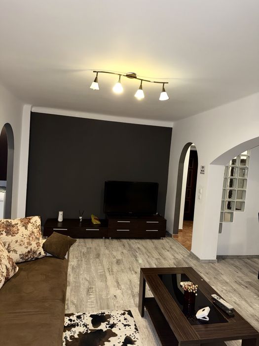 Apartament ultaCentral, cu priveliste la Targul De Craciun
