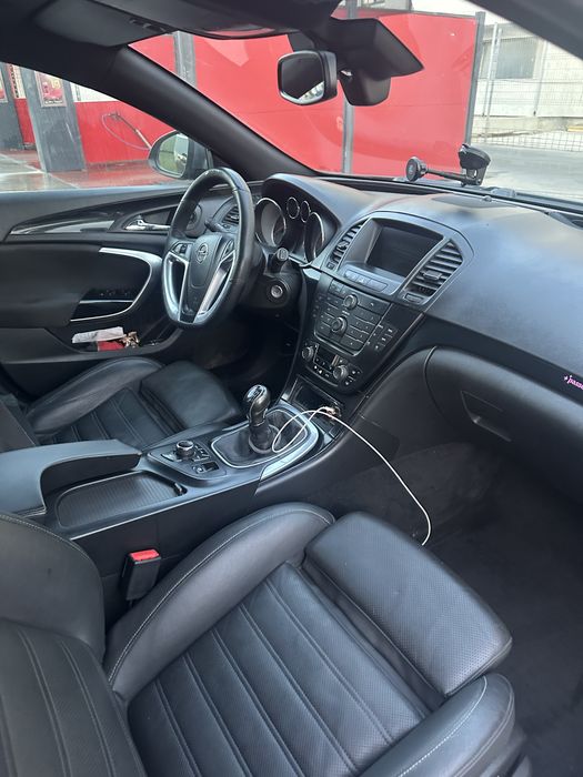 Vand/Schimb Opel Insignia SPORTS TOURER 4x4 OPC LINE 2.0 163cp