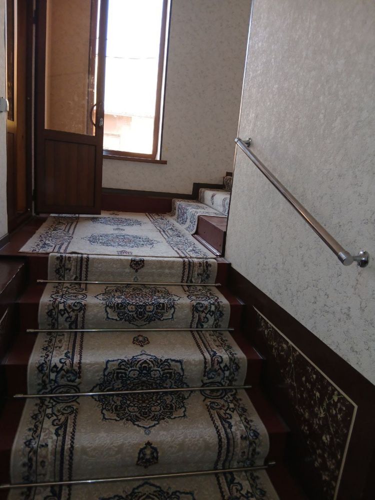 Продаётся жилой дом трёх этажный