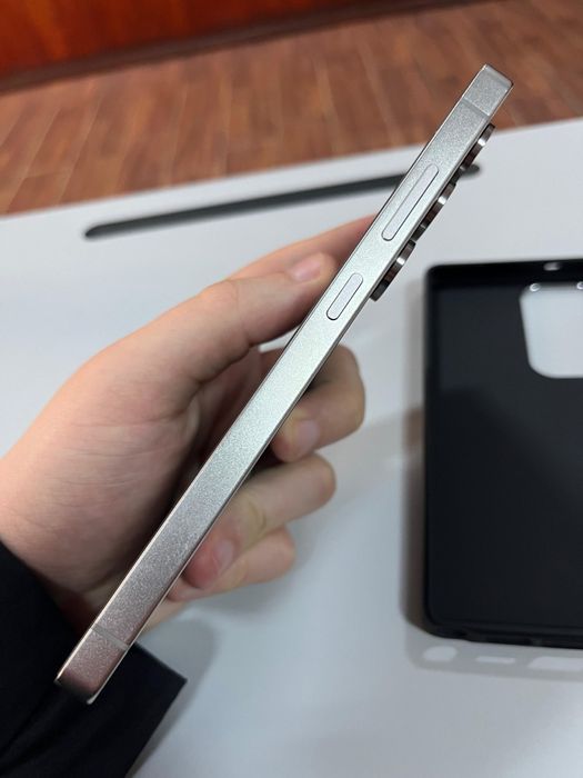 Vand/Schimb S25 Ultra 512gb