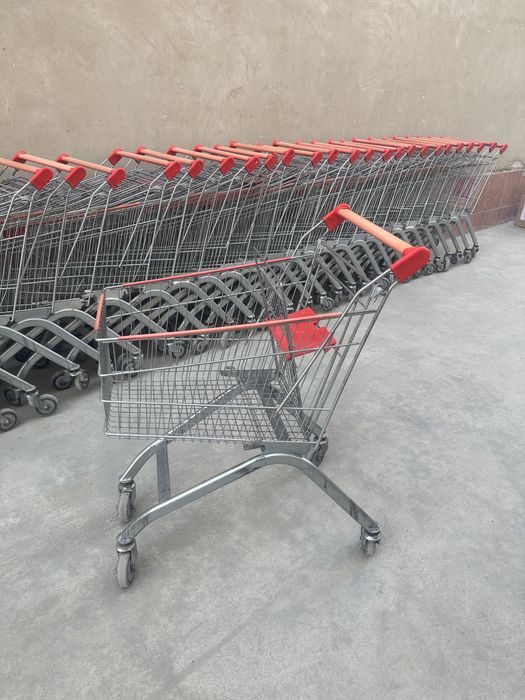 Холодильник , корзина , тележка , морозильник , стеллаж ,