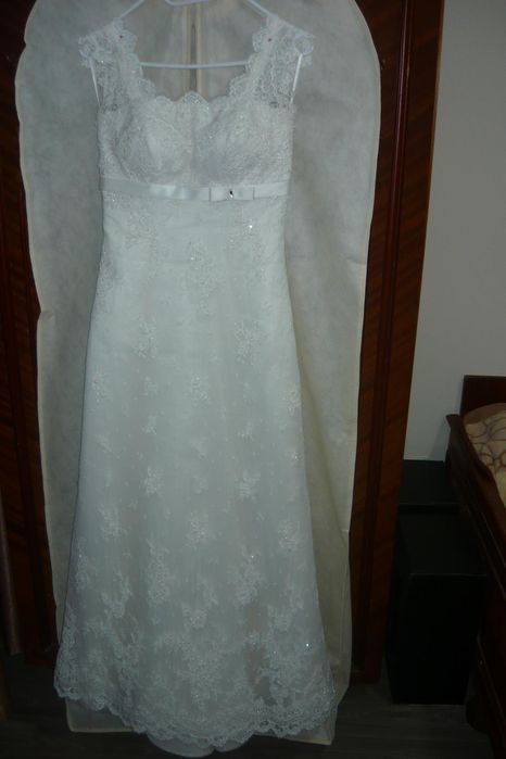 Rochie de mireasă(Voal cadou)