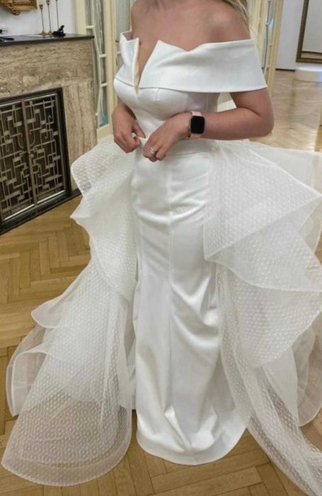 Vand ROCHIE DE MIREASA 2 in 1 cu trena detasabila  (WILDIN-ESPOSA)