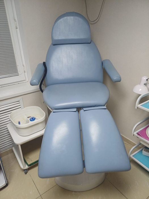 Срочно! Кресло педикюрное