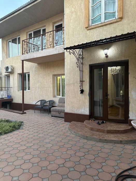 Срочно Продается 2- этажый 4-комнатный дом в престижном Мирабад р-н