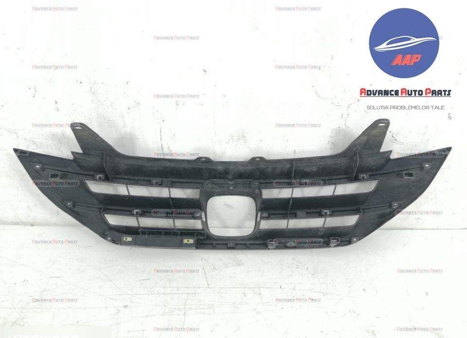 Оригинална централна решетка в добро състояние Хонда КР-В / Honda CR-V
