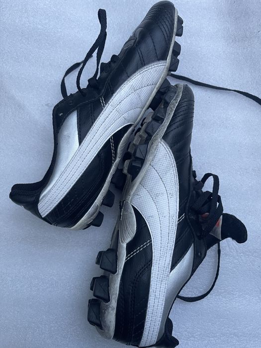 Ghete de fotbal cu crampoane Puma ( 38 )
