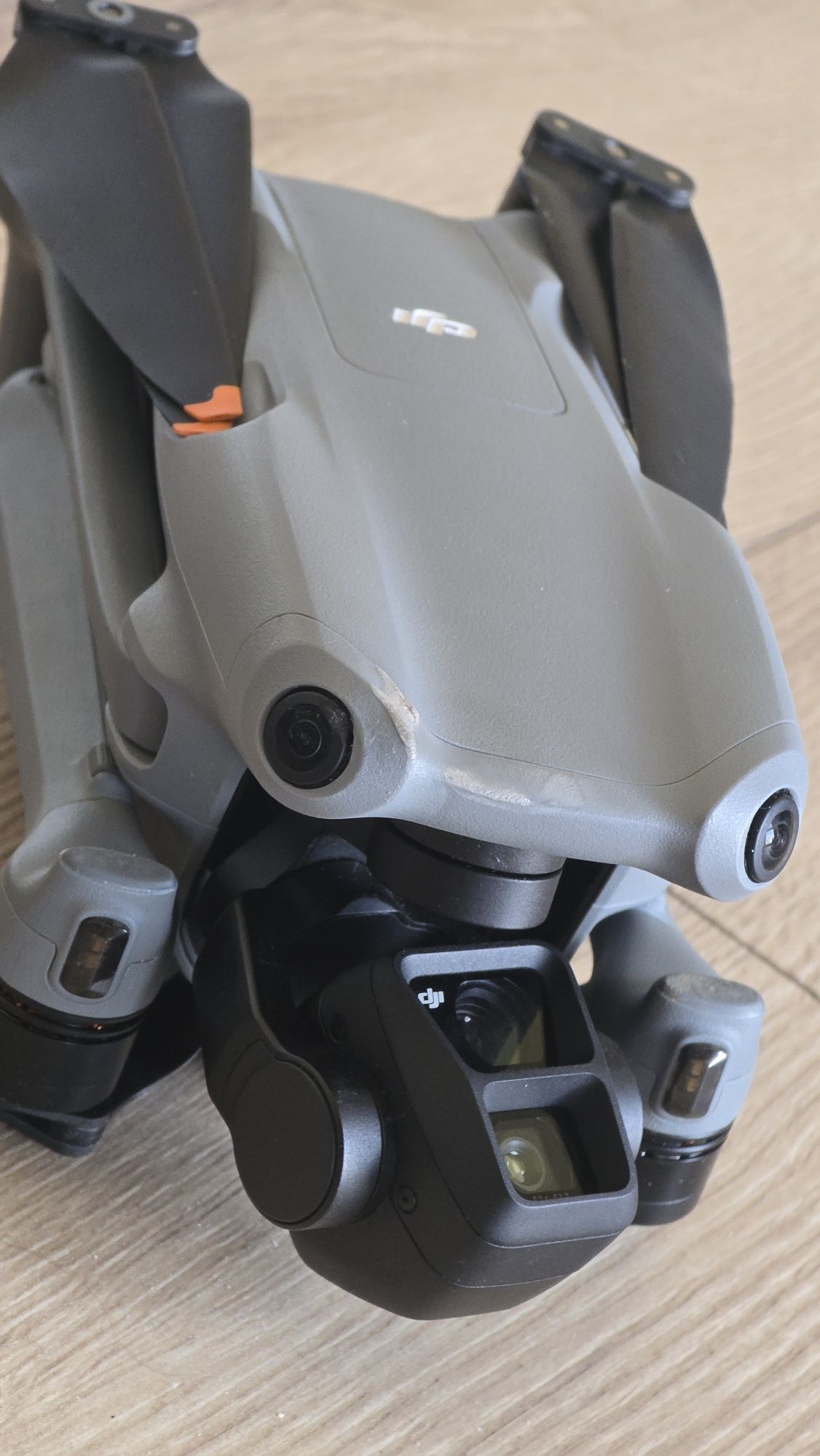 DJI дрон, DJI Air 3 Fly More Combo със застраховка