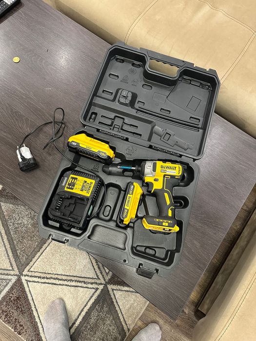 DeWALT Оригинален Куфар Девалт
