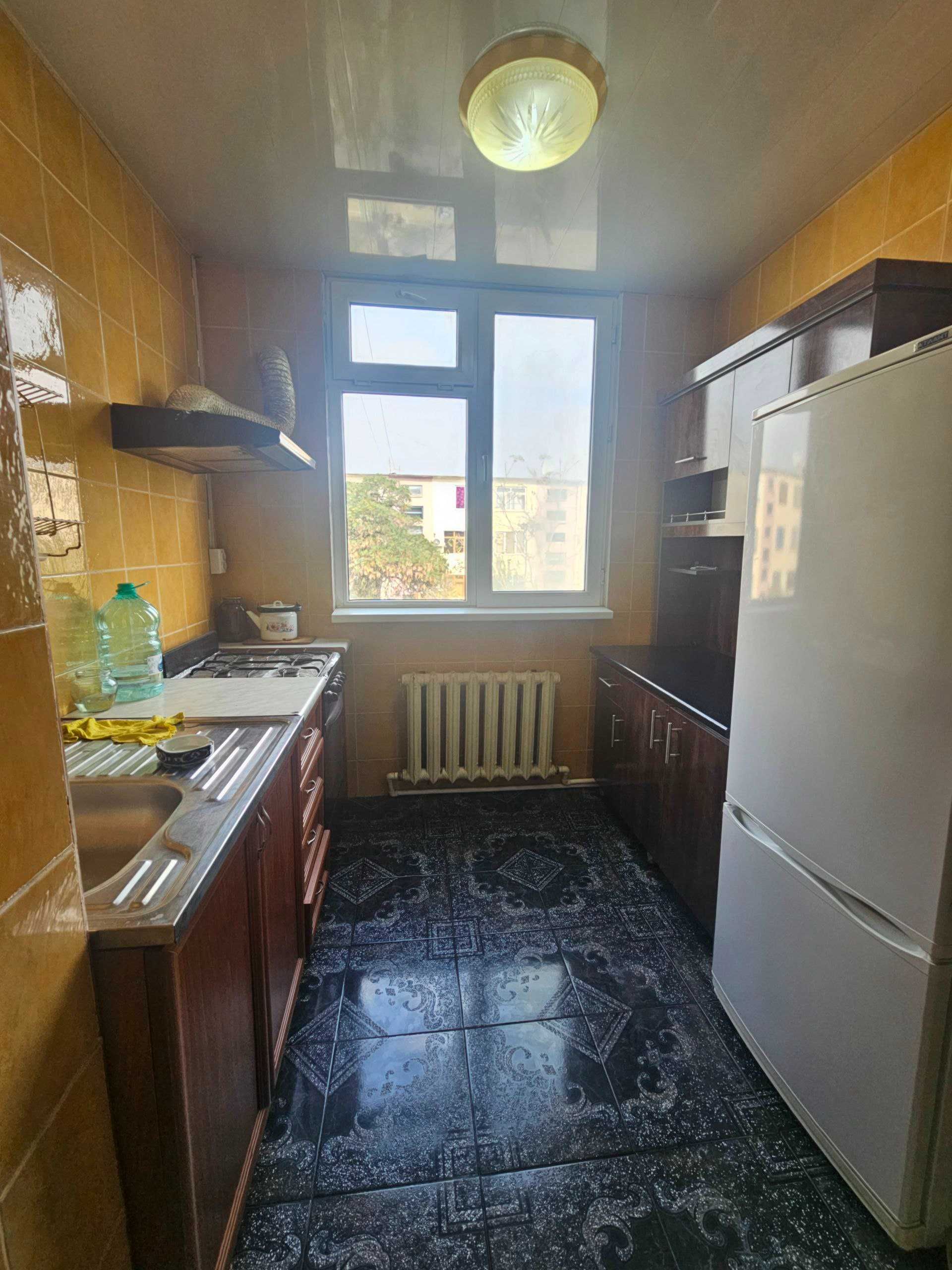Продаётся 2х комн квартира на 3 этаже Ор-р Конечка