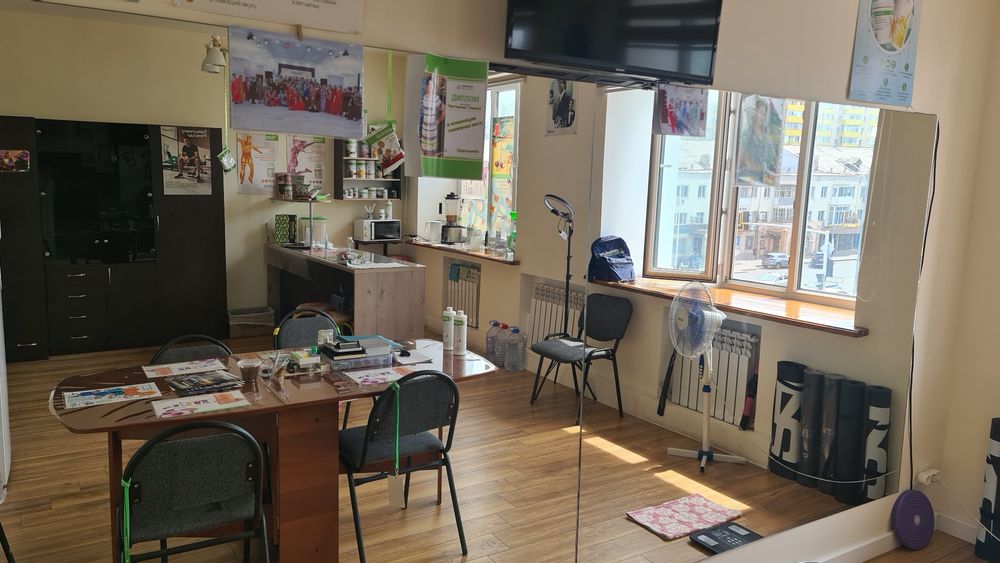 Зеркало настенное