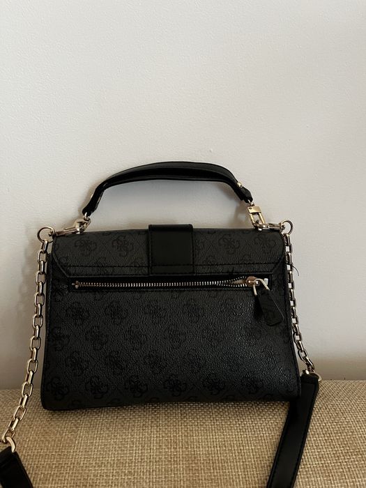 Малка чанта Guess