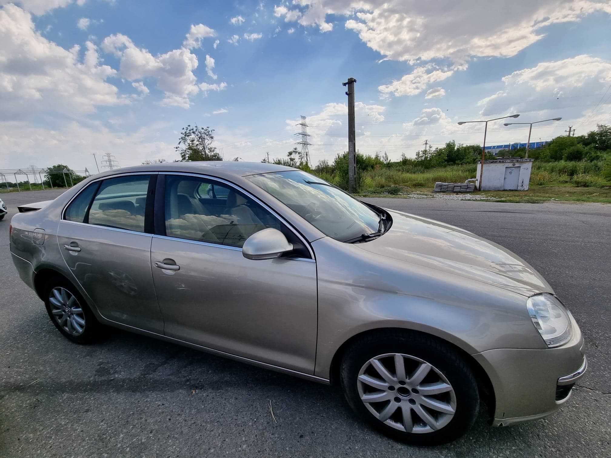 Dezmembrari VW Jetta 3 1.4 TSi 170 cai BLG cutie dsg 128.000 km