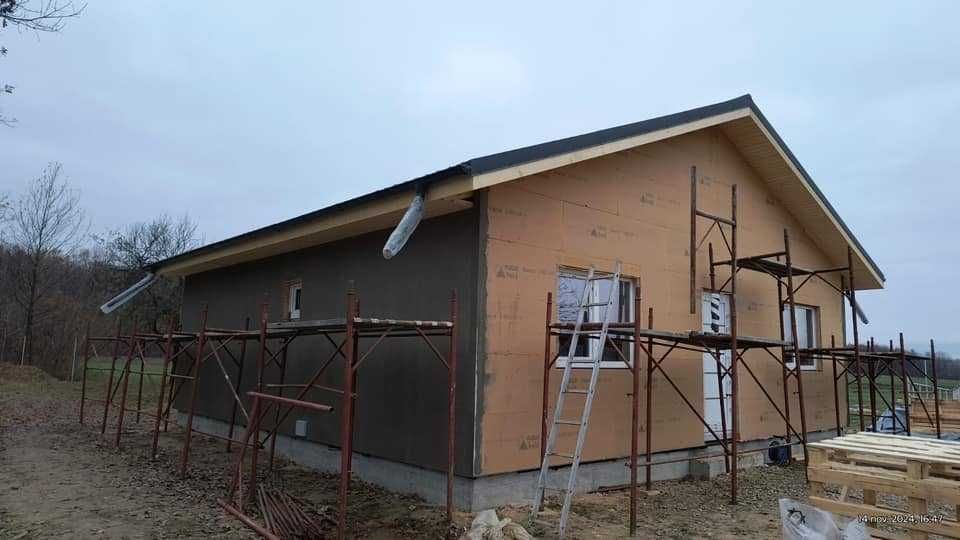 Placi izolatoare pentru fatada din fibre de lemn - Naturheld