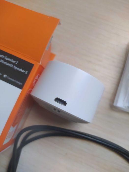 Тонколона Xiaomi 2W