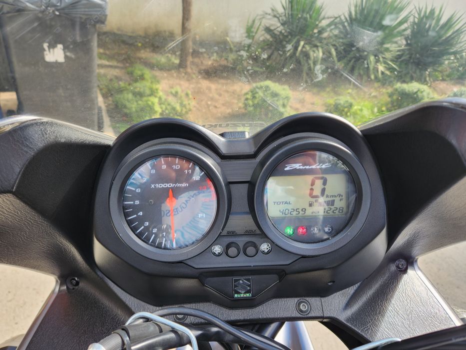 Sizuki bandit 2008 40k km stare impecabila