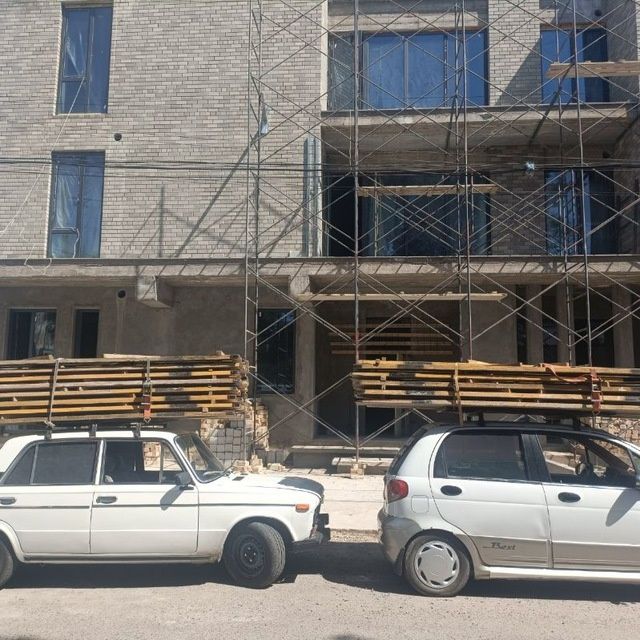 Lesa Apolovka Arenda sotuvgayam bor