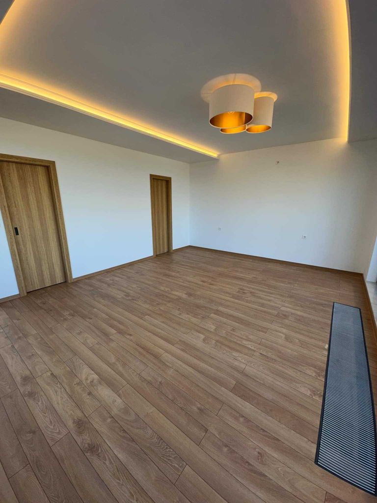 Продава се Къща в с. Марково, Област Пловдив - 280 кв.м за 2143 €/кв.м - Снимка #3