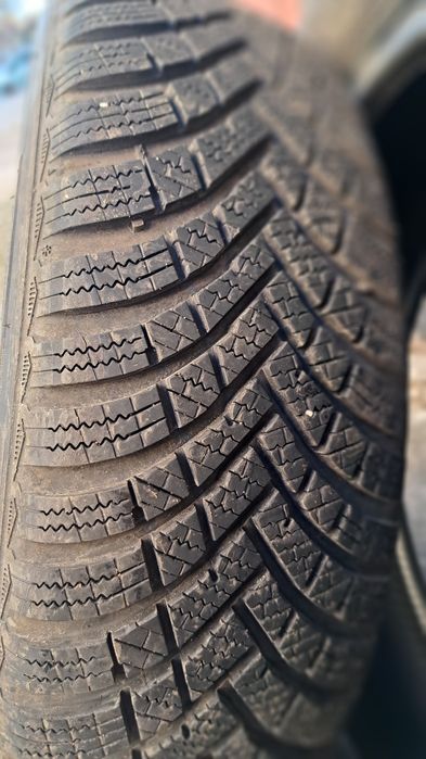 HANKOOK WINTER icept RS3  185/65/15 DOT 32/24