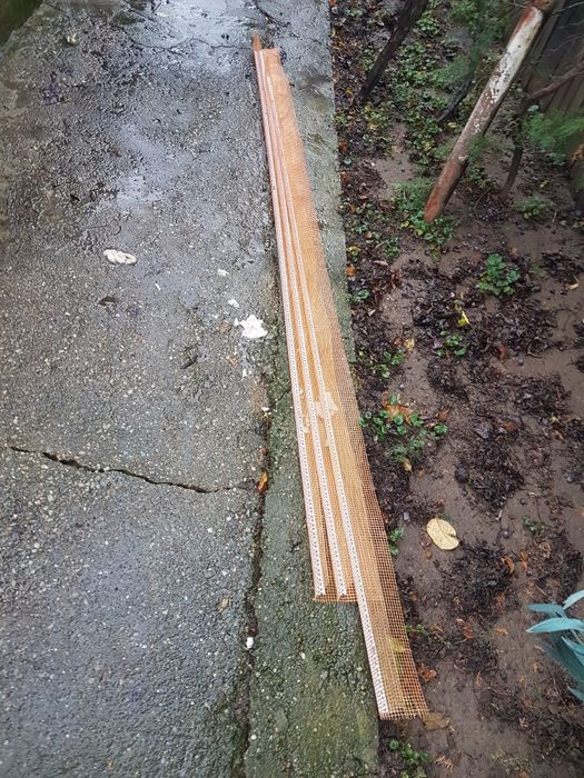 Vând 4 foi tablă maro 2m×1,25