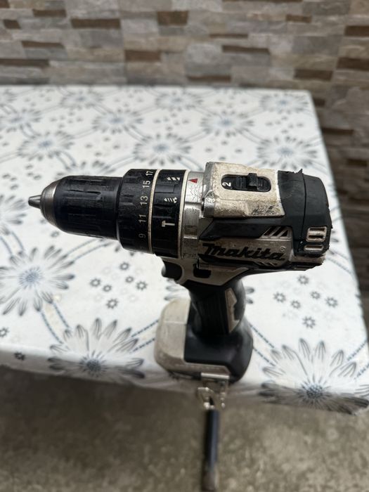 Акумулаторен ударен винтоверт MAKITA