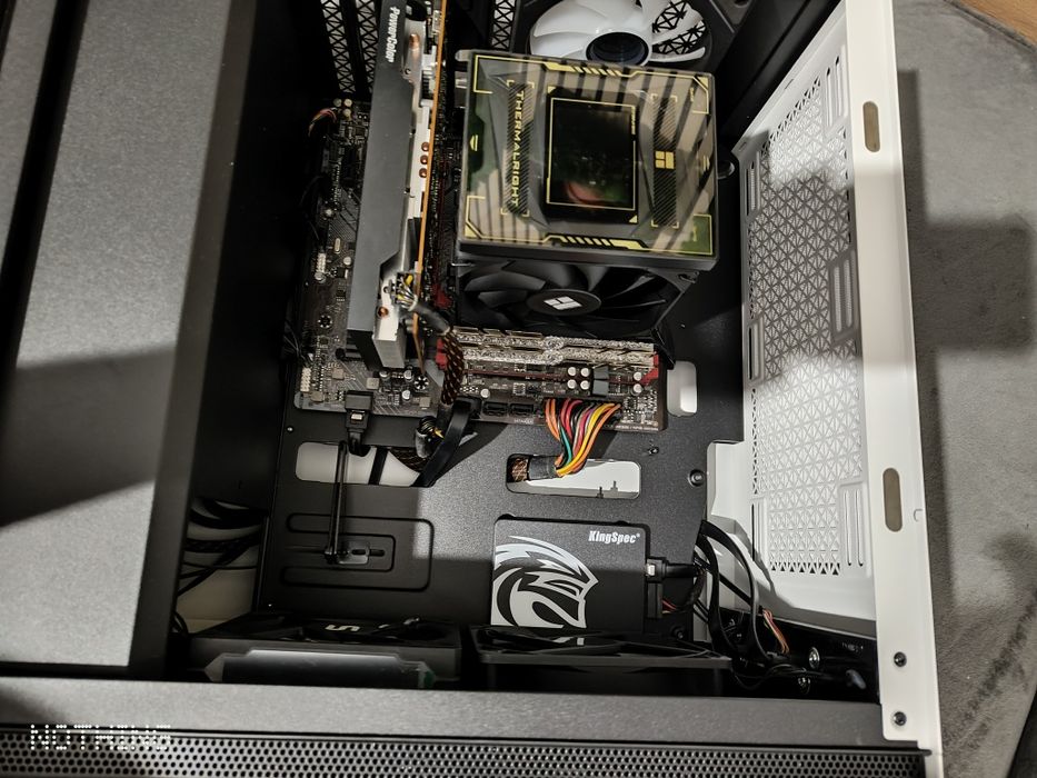 Sistem PC Gaming Intel i5 12400f ,RX6600 ,32gb ddr4,ssd 512gb.