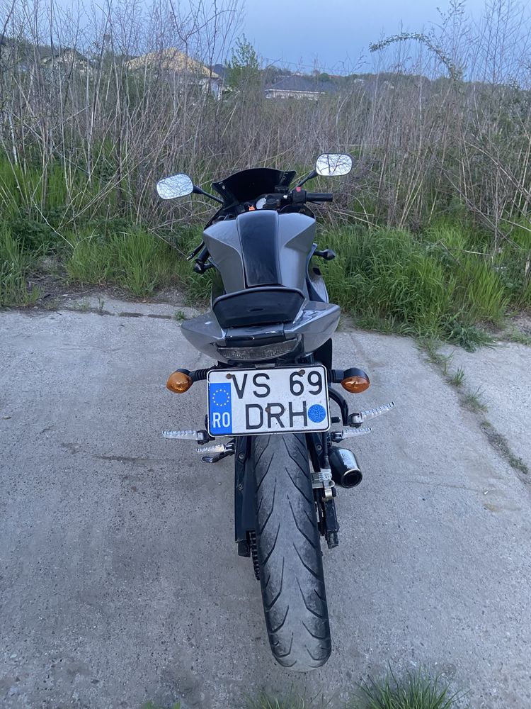 Yamaha YZF r125 2013