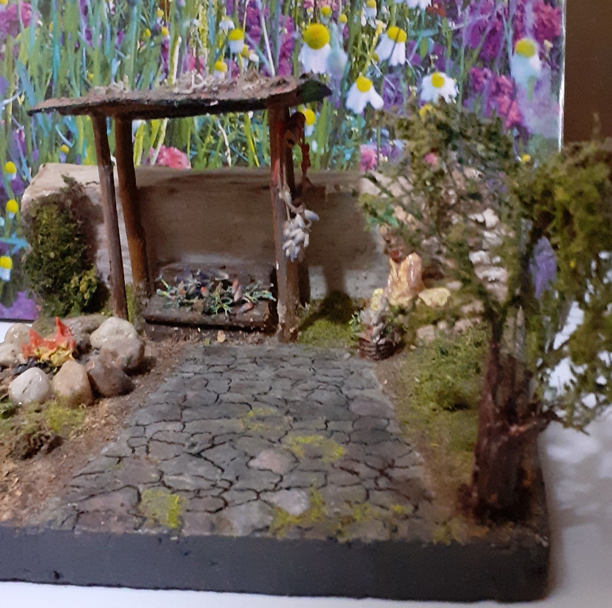 Machtă, diorama, florăreasă ambulanta