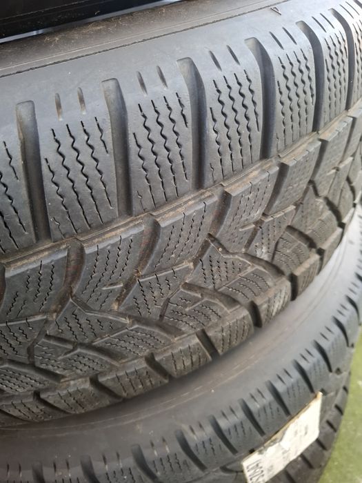 Cauciucuri iarnă 225 60 17 Dunlop 2020