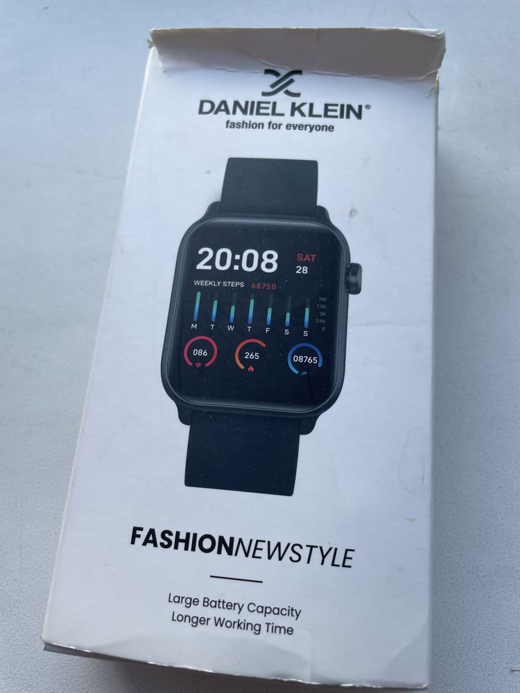 Продам часы Daniel Klein, электронные
