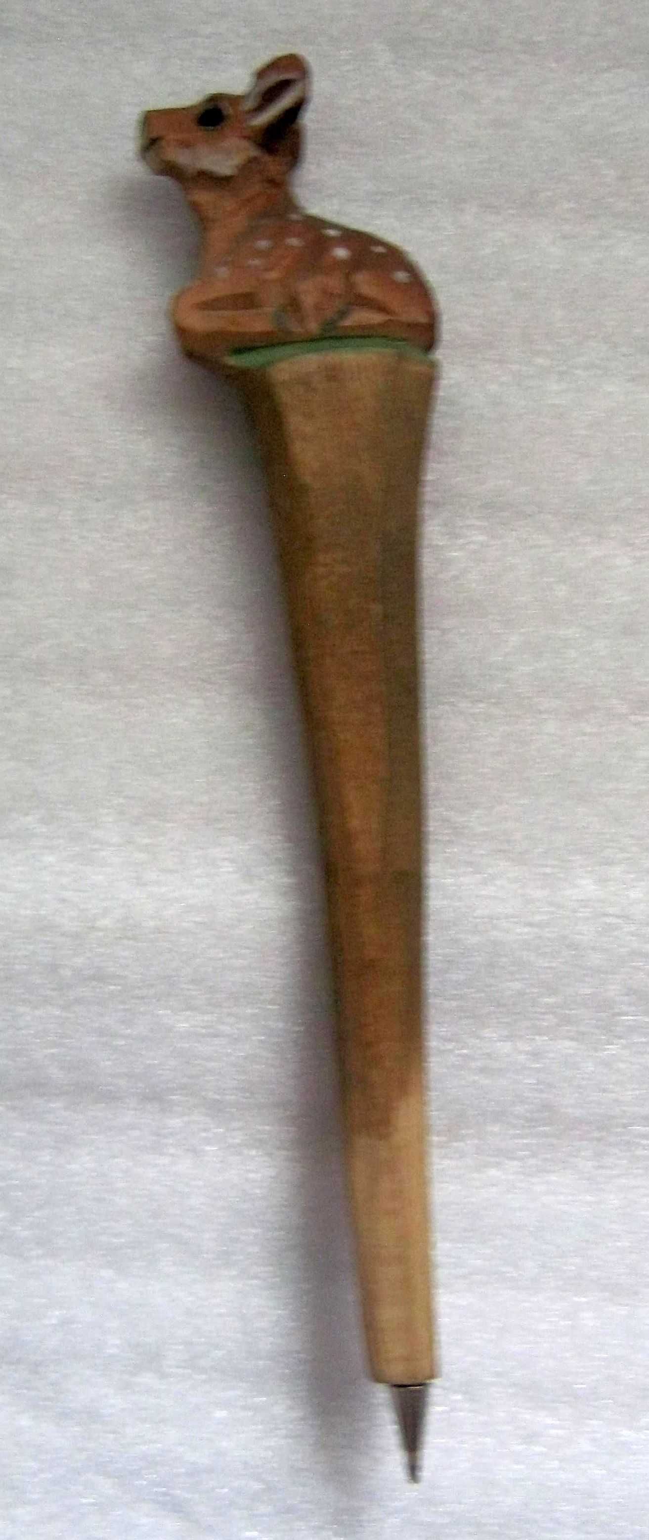 Дървена химикалка Еленче Бамби ръчна изработка изключително детайлна