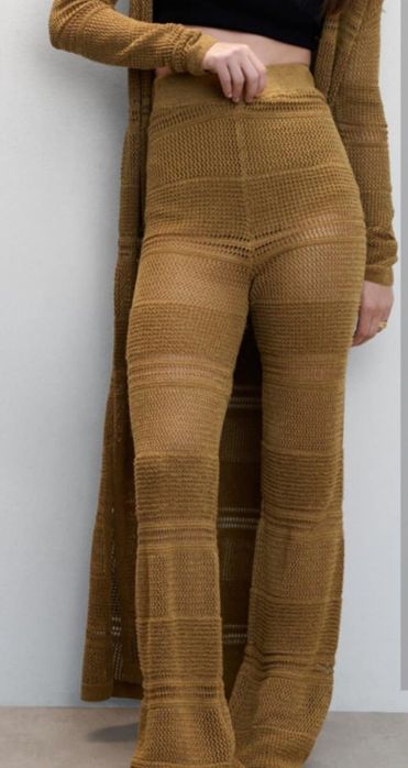 MNG, pantaloni tricotați, evazați dama