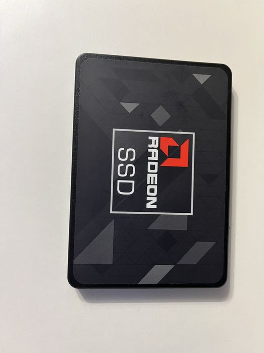 Продам SSD диск.
