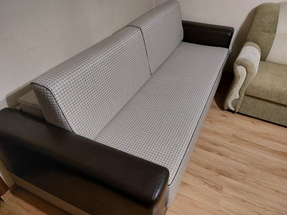 Диван в отличном состоянии, разборный